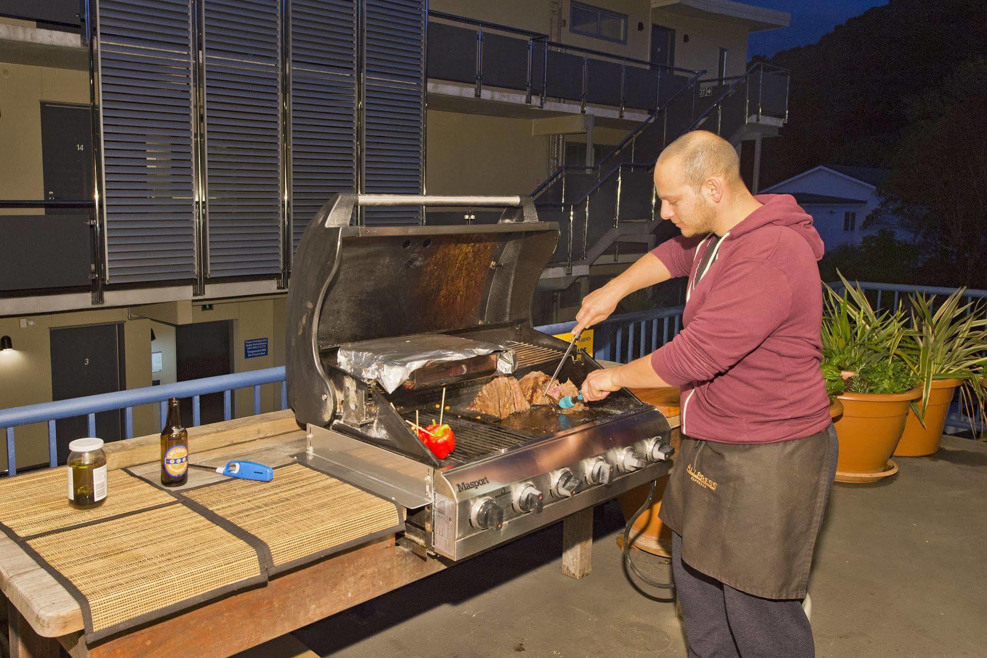 Saltwater Lodge Backpackers Paihia Exterior photo